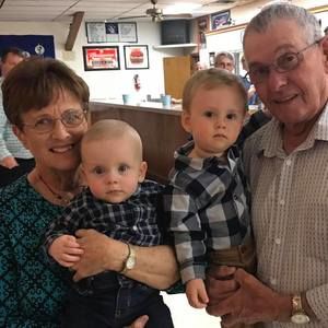 Meet your Posher, Sharon